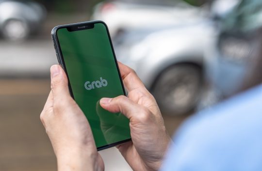 Grab digital banking opportunity, says ride-share giant